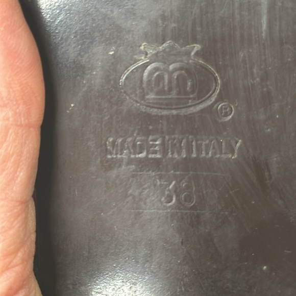 Lea Foscati Open Toed Slingback Block Heeled Sandals - Picture 10 of 11